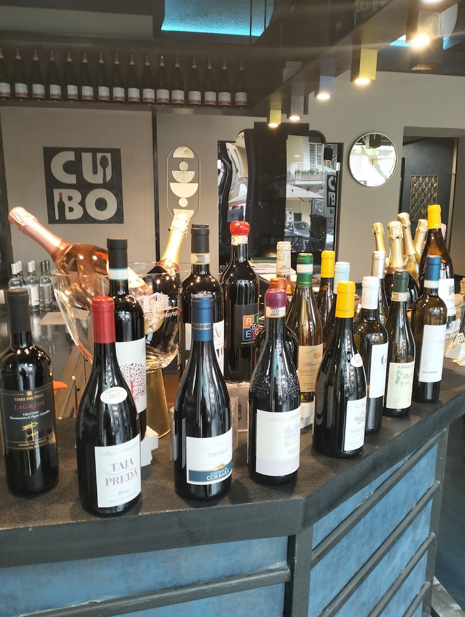 Cubo Bistrot Cucina Bottiglieria